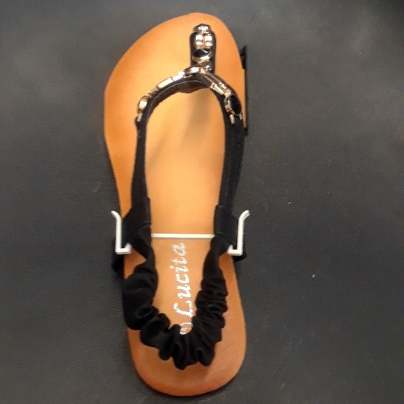 Sandals (MY WHOLE CLOSET IS ANY 2 FOR $15. JUST BUNDLE AND SEND OFFER) - Picture 3 of 4